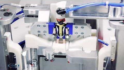 Assembly of up to 8 small parts from bulk material