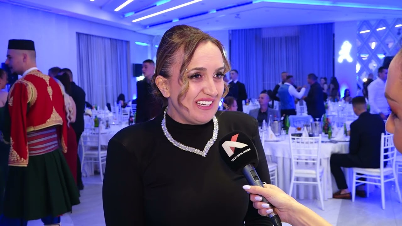 (FOTO/VIDEO) Ekonomsko-ugostiteljska škola u Nikšiću ispratila još jednu uspješnu generaciju