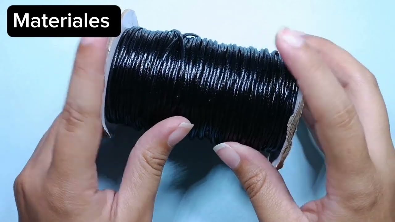 Tutorial explicado paso a paso de pulsera con cuerina para hombres