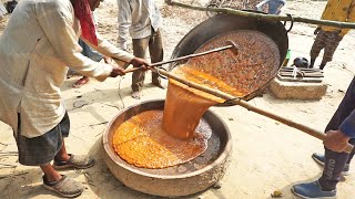 Traditional Jaggery Making || गन्ने के रस से गुड़ कैसे बनता है