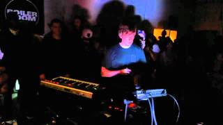 Download Mp3 eLan live in the Boiler Room Los Angeles Gudang lagu Download Mp3 eLan live in the Boiler Room Los Angeles