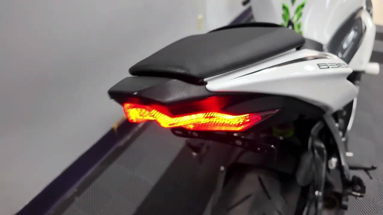 2021 KAWASAKI NINJA ZX-6R - YouTube