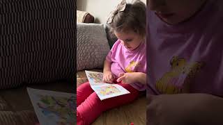 Julia age 4 reading Profile