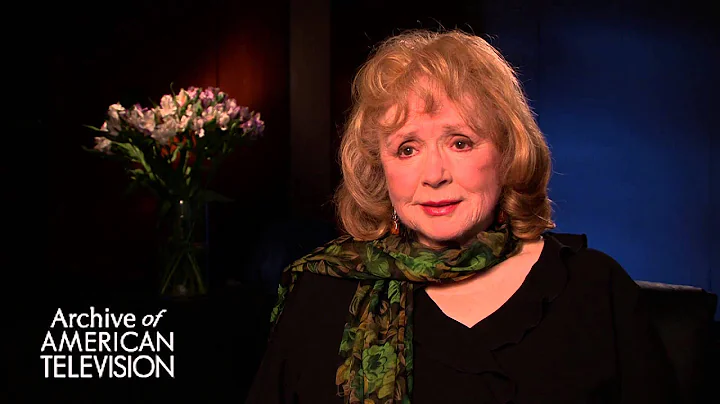 Piper Laurie discusses the movie "Carrie" - EMMYTV...