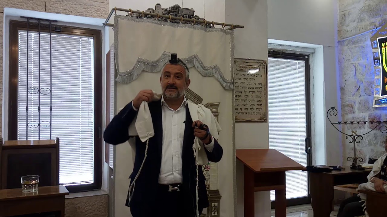 Rav Yakov Sitruk - Hilkhot tefilines (01/09/2017)