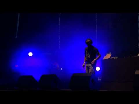 youssoupha-youss-on-se-connait.-live-ehz-2012-hd-by-bambam