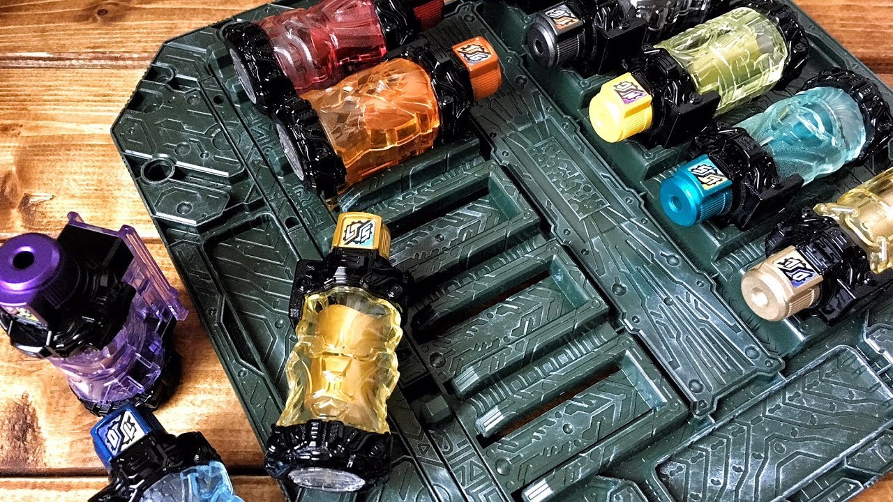 パンドラパネル塗装したよ！なりきり感すごい笑【仮面ライダービルド】レビュー / Paint the Pandora Panel! Kamen ...