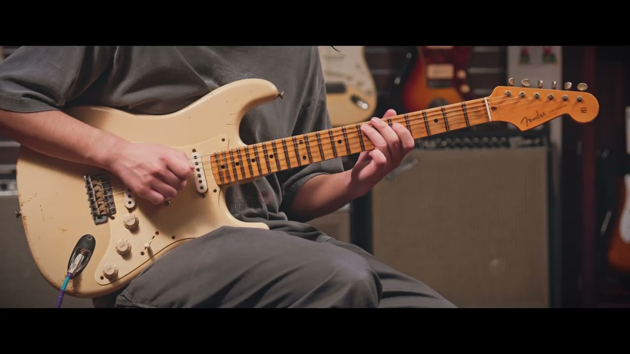 FENDER CUSTOM SHOP 1957 Stratocaster Heavy Relic Desert Sand w