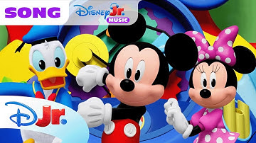 Hot Dog Dance with Mickey Mouse and Friends at Mickey Mouse Clubhouse+! 🌭 | @disneyjr