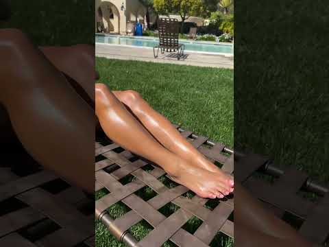 #asmr #shorts #pedicure #relax #enjoy #barefoot #foot #toes #sole #legs