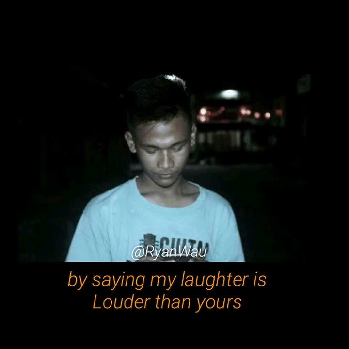 Story WA - Happy  (Skinnyfabs)