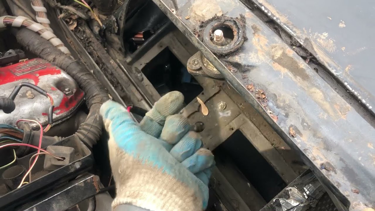 Как снять трапецию дворников с моторчиком на бмв 535 e34
