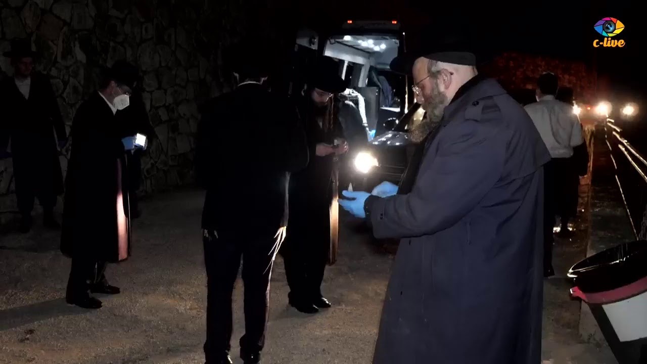 ארונו בא | מסע ההלוויה של הרבני הנכבד הרה"ח רבי צבי יהודה שמידט ז"ל