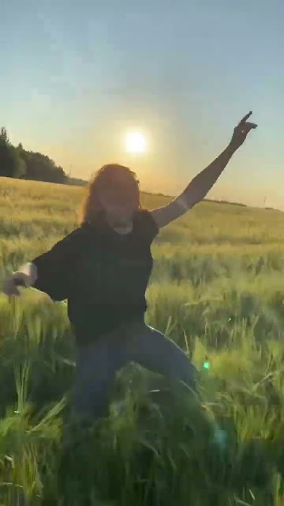 Billie Eilish «CHIHIRO»