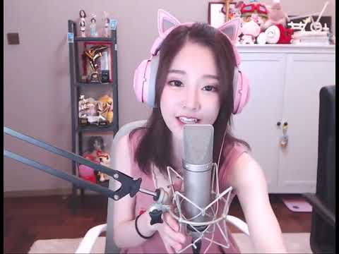 冯提莫《学猫叫》[软字幕] - Learn To Meow - cover by Feng Timo