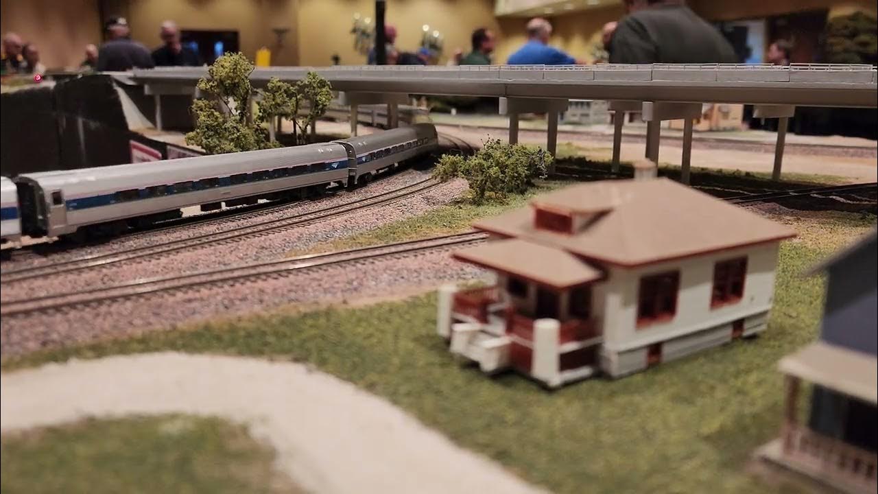 Altoona N Scale Weekend Amtrak's Silver Meteor train passes under the overpass YouTube