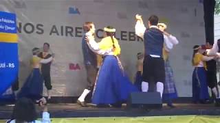 Traditional Swedish Dance / Traditionell svensk dans / Danza Tradicional Sueca 4