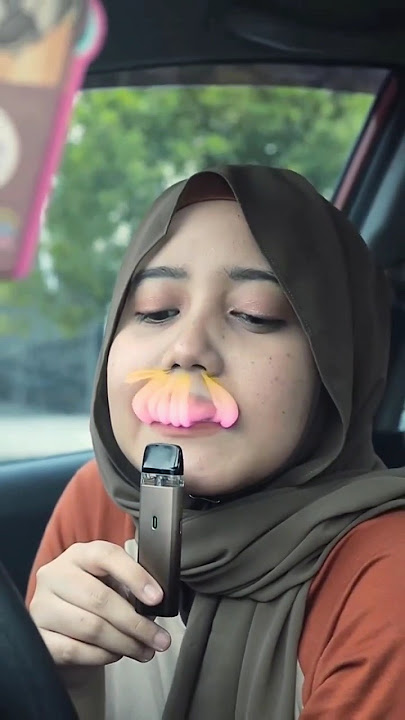 cute Muslim girl vape tricks hijabi girl smoking girl hookah bar hukka bar vaping #shorts