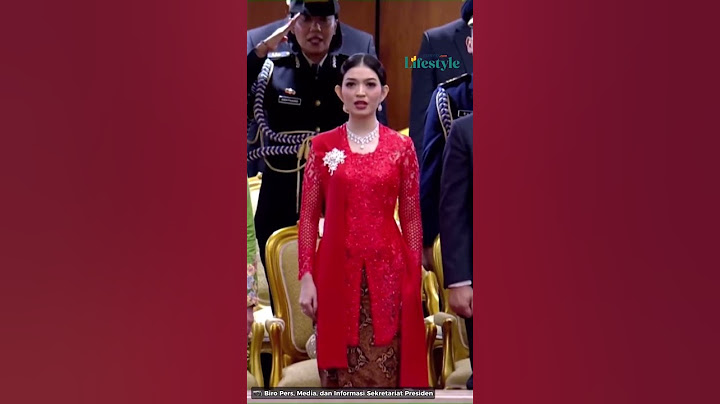 Tampilan Selvi Ananda dalam Pelantikan Presiden dan Wapres