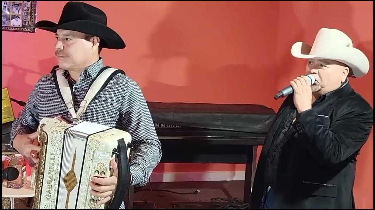 Sergio Guerrero  "Sustaita y Ramon"