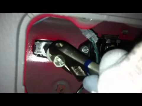Changing A Plate Light Bulb On Car You Changing A Plate Light Bulb On Car