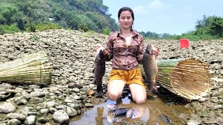 Fishing | The best way to Fish in the River : Bamboo basket / Phạm Tuyết Mai - @singlegirl1993