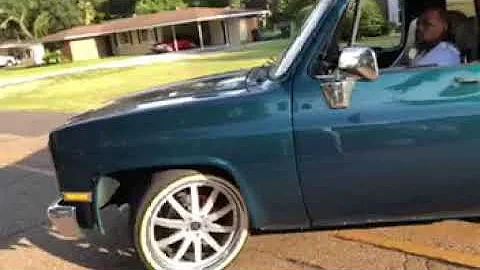 Tyree Neal - I don't wanna leave