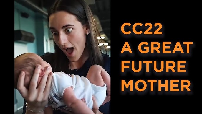 Caitlin Clark Carries & Signs a Fan's Baby (Aug. 16, 2024) - YouTube