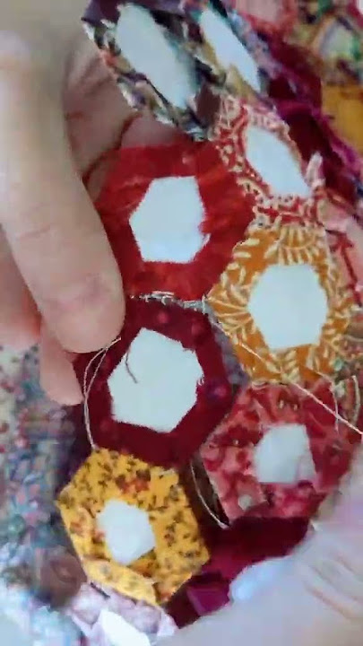 HAND SEW HEXAGONS! English Paper Piecing!