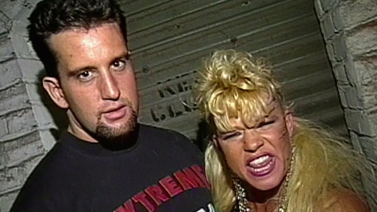 Story of Raven’s Grudge Against Tommy Dreamer