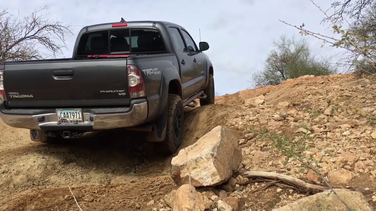 Tacoma 4x2 (Diff Lock) - YouTube