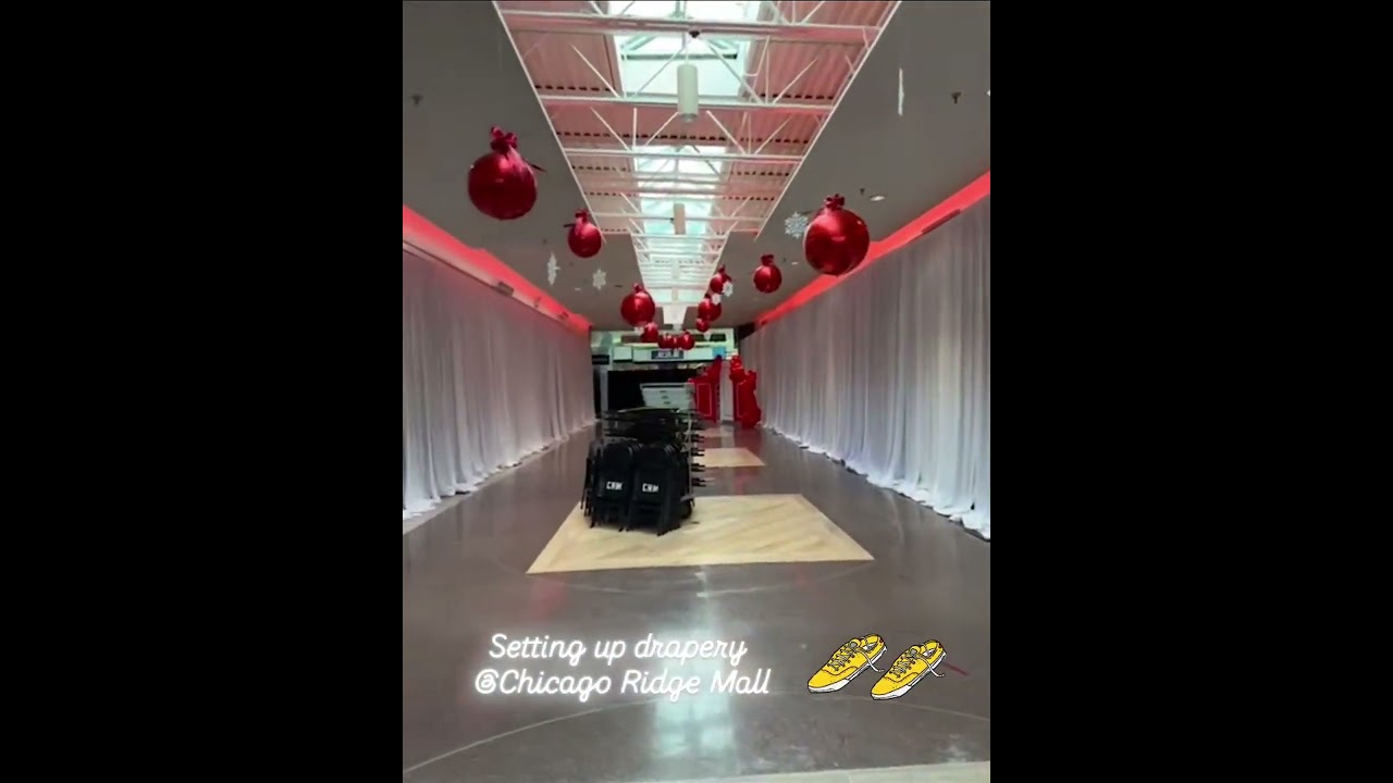 Chicago Pipe & Drape Rental – White Backdrop Setup at Chicago Ridge Mall 