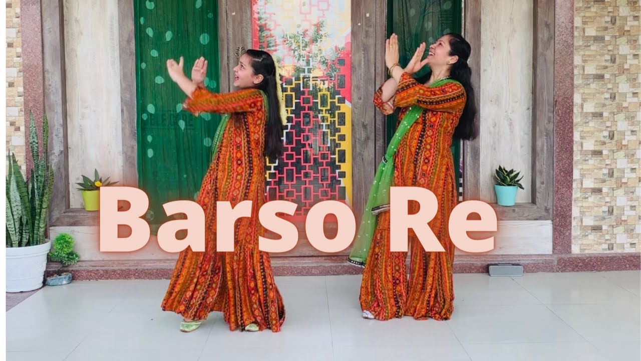 Barso Re Megha Megha Dance  Guru  Aishwarya Rai  Shreya Ghoshal 