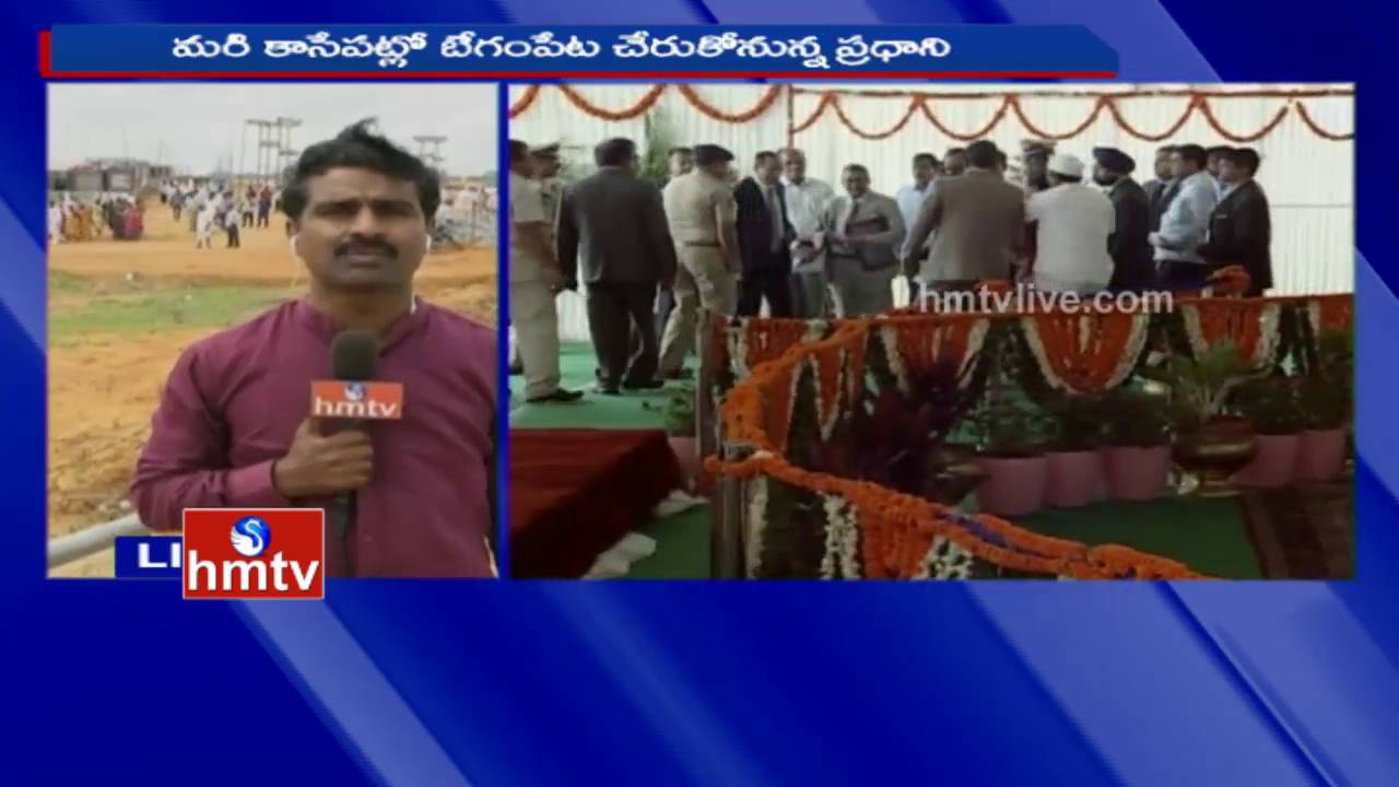 CM KCR Accords Grand Welcome To PM Modi At Begumpet Airport | HMTV