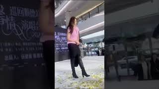 𝙃𝙖𝙥𝙥𝙮 𝙏𝙪𝙚𝙨𝙙𝙖𝙮 𝙀𝙫𝙚𝙧𝙮𝙤𝙣𝙚 ☕☕Beautiful, Linda Wong / Wang Xin Ping yang ramah menyapa fans nya