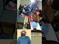 مع كل حركة من داخل التابوت يزداد توتر الجو والكلب يلتفت حوله ثم يعود اكسبلور لايك 