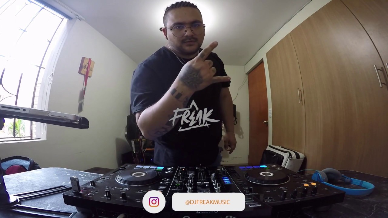 DJ FREAK PERFORMANCE 18 YouTube