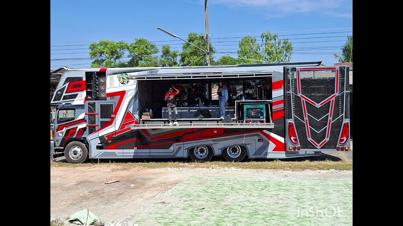 รักบ่าวอีสานใต้ วาไรตี้โจ๊ๆ