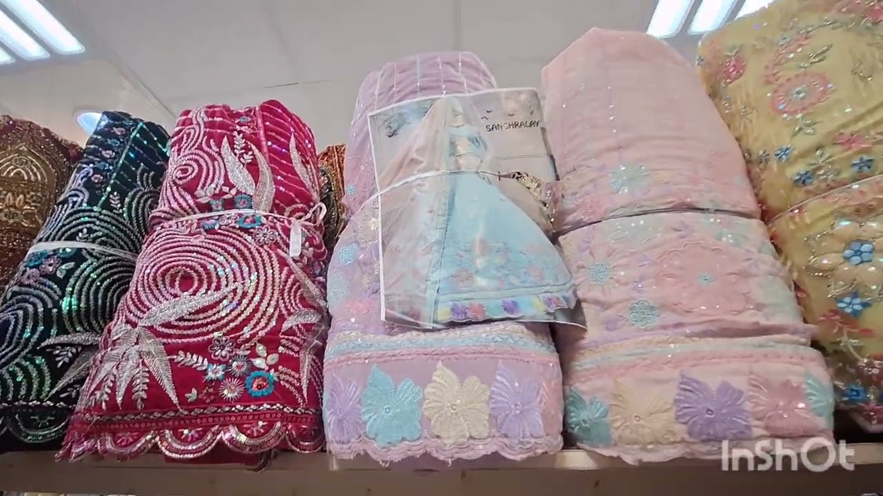 الفيديو الأول من شارع منصور 🛣️ أرخص الأقمشة في المحلات 🧵✨ بجودة ممتازة وأسعار تناسب الجميع 💸مكة