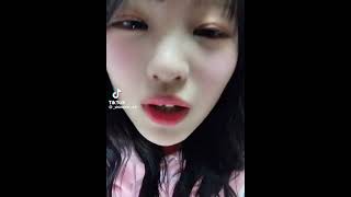 新澤菜央　キス顔