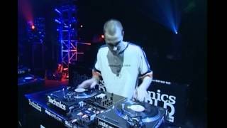 2002 - DJ Perseus (USA) - DMC World DJ Final