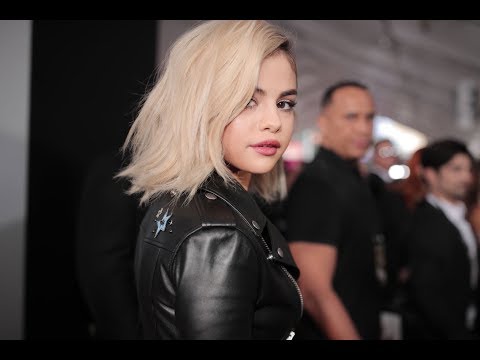 Video: Selena Gomez Prekvapí Ako Blondínka