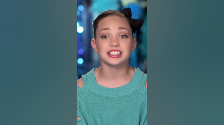 Maddie Has Her FIRST KISS BEFORE CHLOE! 😘 | Season 4 Flashback | Dance Moms #Shorts