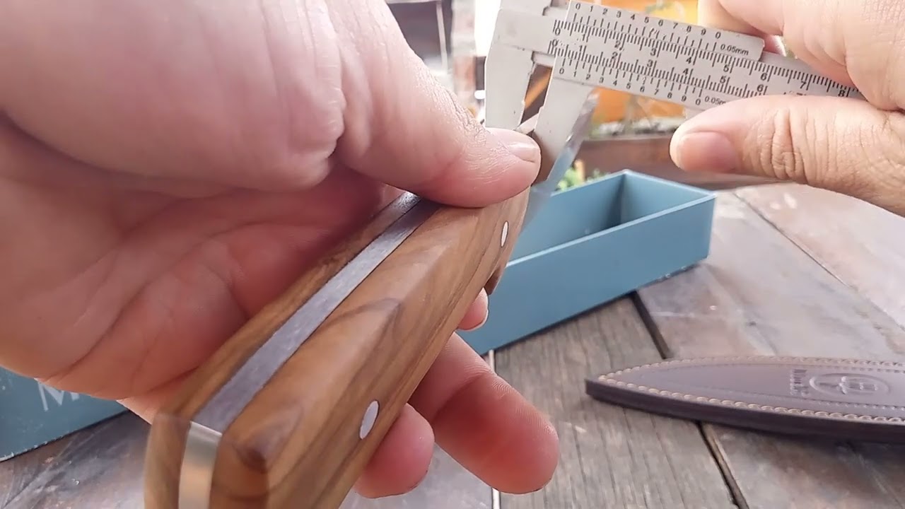 cuchillo Muela Jabalí, 17 olivo