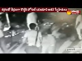 Hotel owner attacks customer at Dilsukhnagar in Hyd