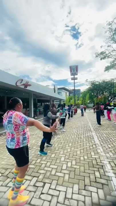 It's viral again!! butterflies flying at KFC drive thru Sorong 💃💃#zumba #dance
