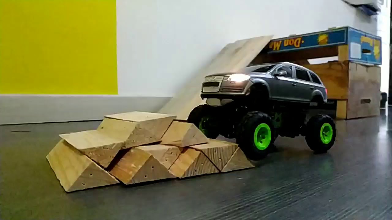 Wltoys 24438 micro crawler 124 mod body YouTube