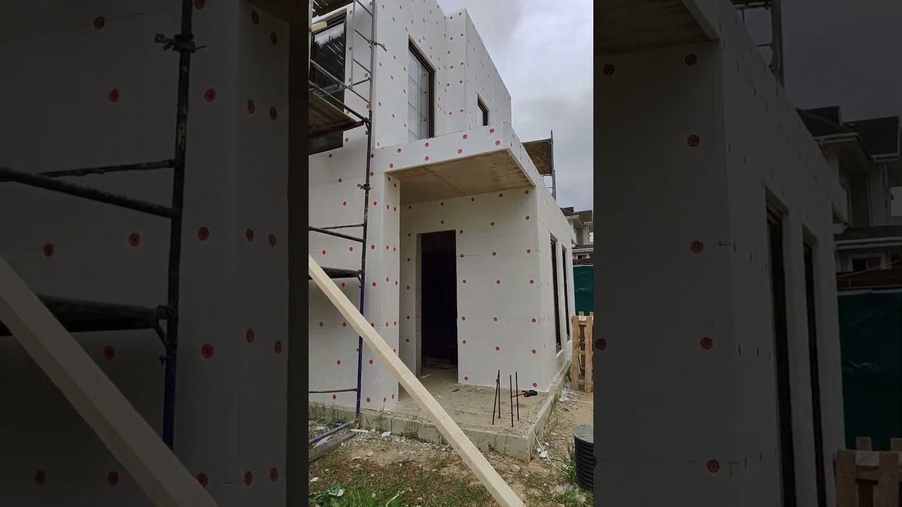 Полное нарушение технологии СФТК Мокрый Фасад на фасадах дома, утепляемого пенопластом. Всё под снос