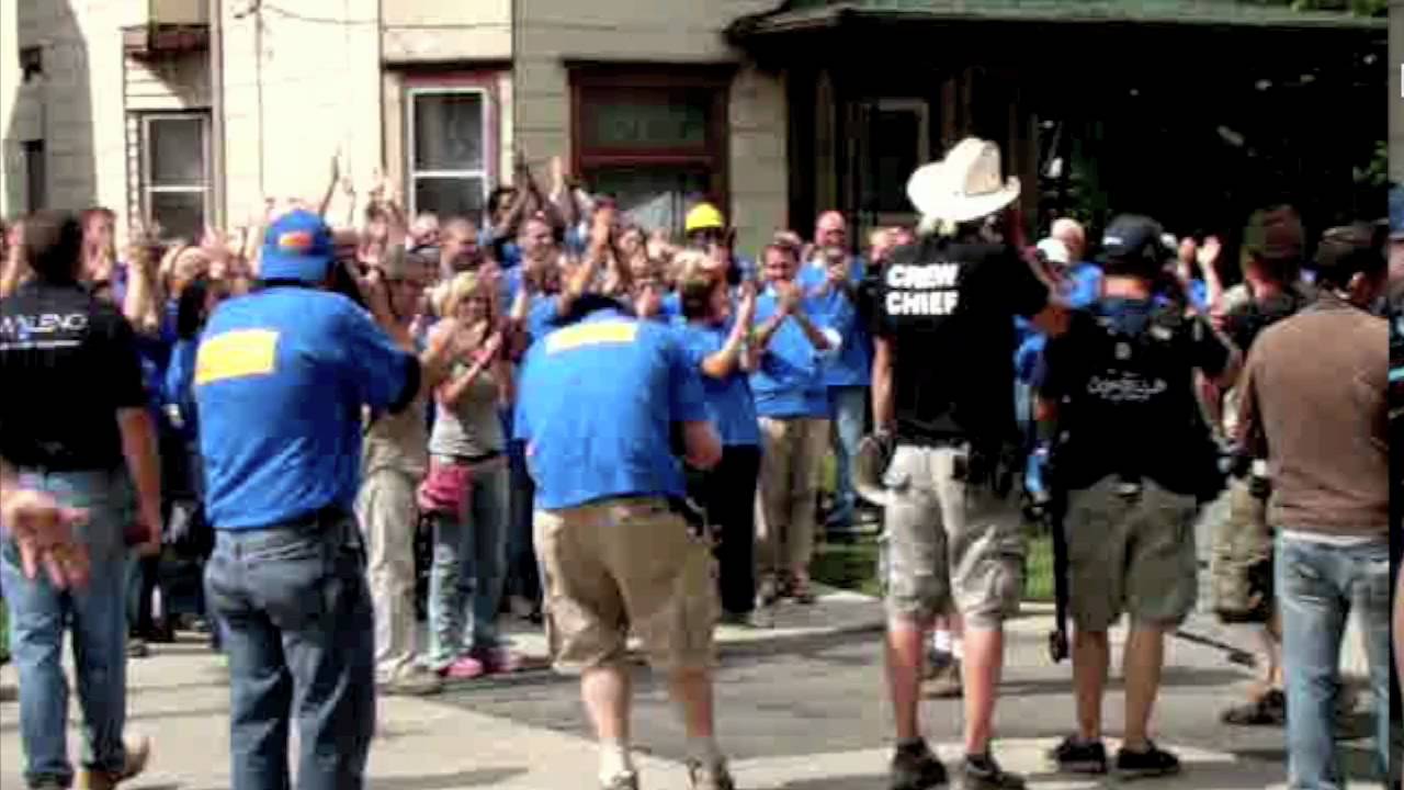 Extreme Makeover: Home Edition -Katie & Karleigh VLOG