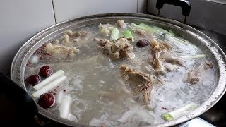 炖羊肉汤，千万不要直接炖，3个小技巧，羊肉汤浓肉香，没膻味